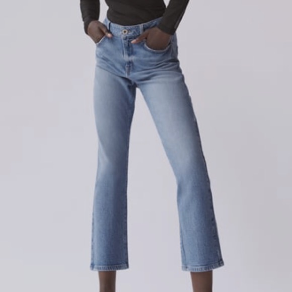 Zara Denim - Zara High Rise Basic Slim Jeans Size 2